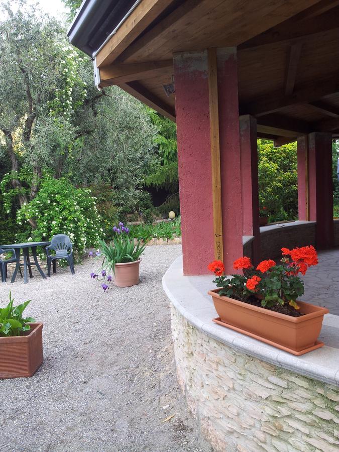 Debora Maison B&B Colombare Di Sirmione Экстерьер фото