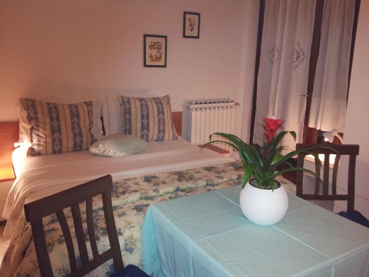 Debora Maison B&B Colombare Di Sirmione Экстерьер фото