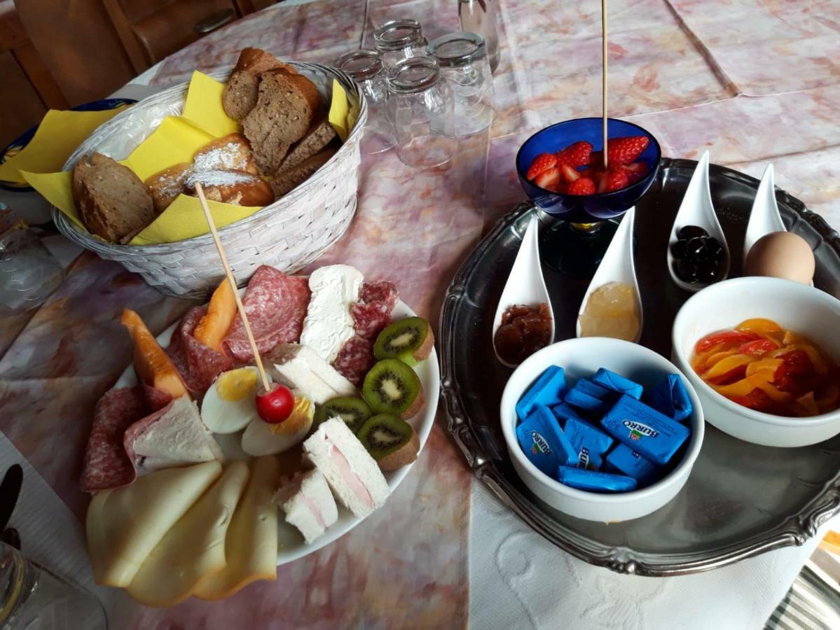 Debora Maison B&B Colombare Di Sirmione Экстерьер фото